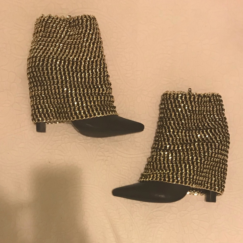 Stunning brand new booties